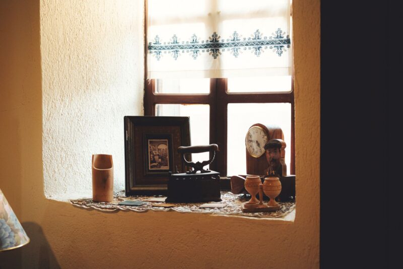 Decoração Afetiva: Por Que os Objetos com História São a Nova Tendência